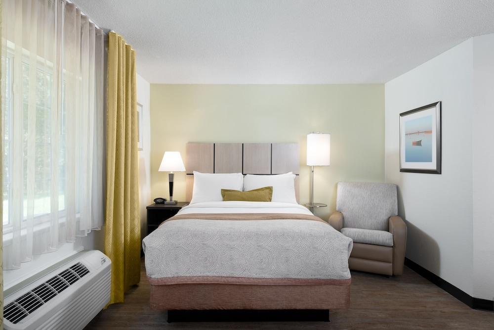 Candlewood Suites - Charlotte - Arrowood By Ihg Bagian luar foto