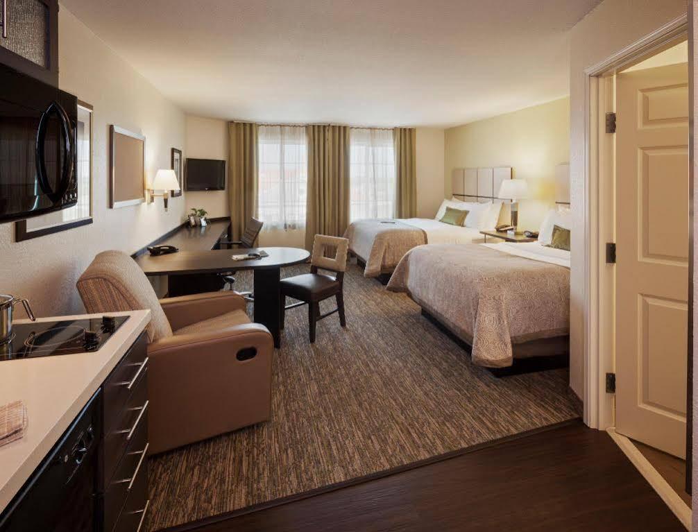 Candlewood Suites - Charlotte - Arrowood, An Ihg Hotel Bagian luar foto