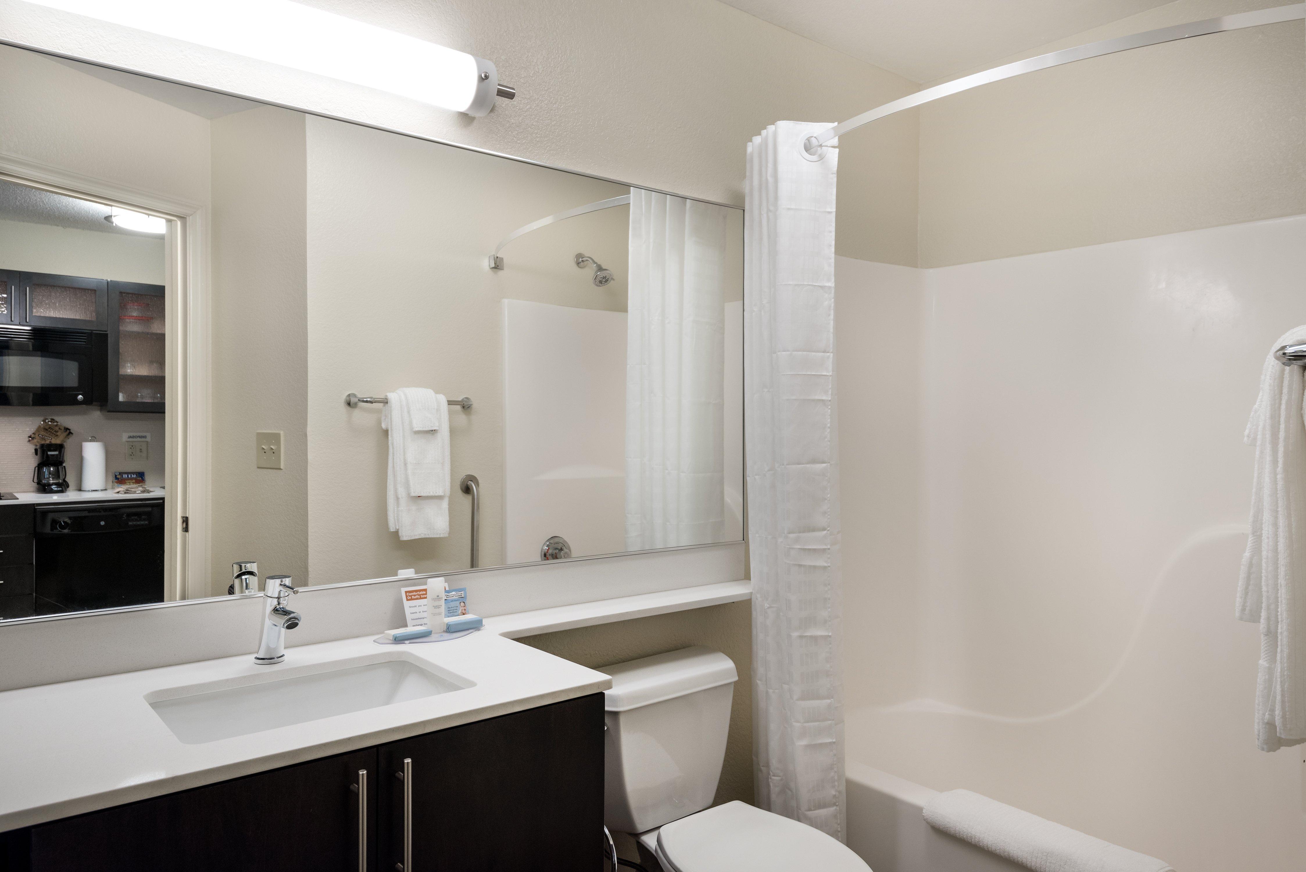 Candlewood Suites - Charlotte - Arrowood, An Ihg Hotel Bagian luar foto